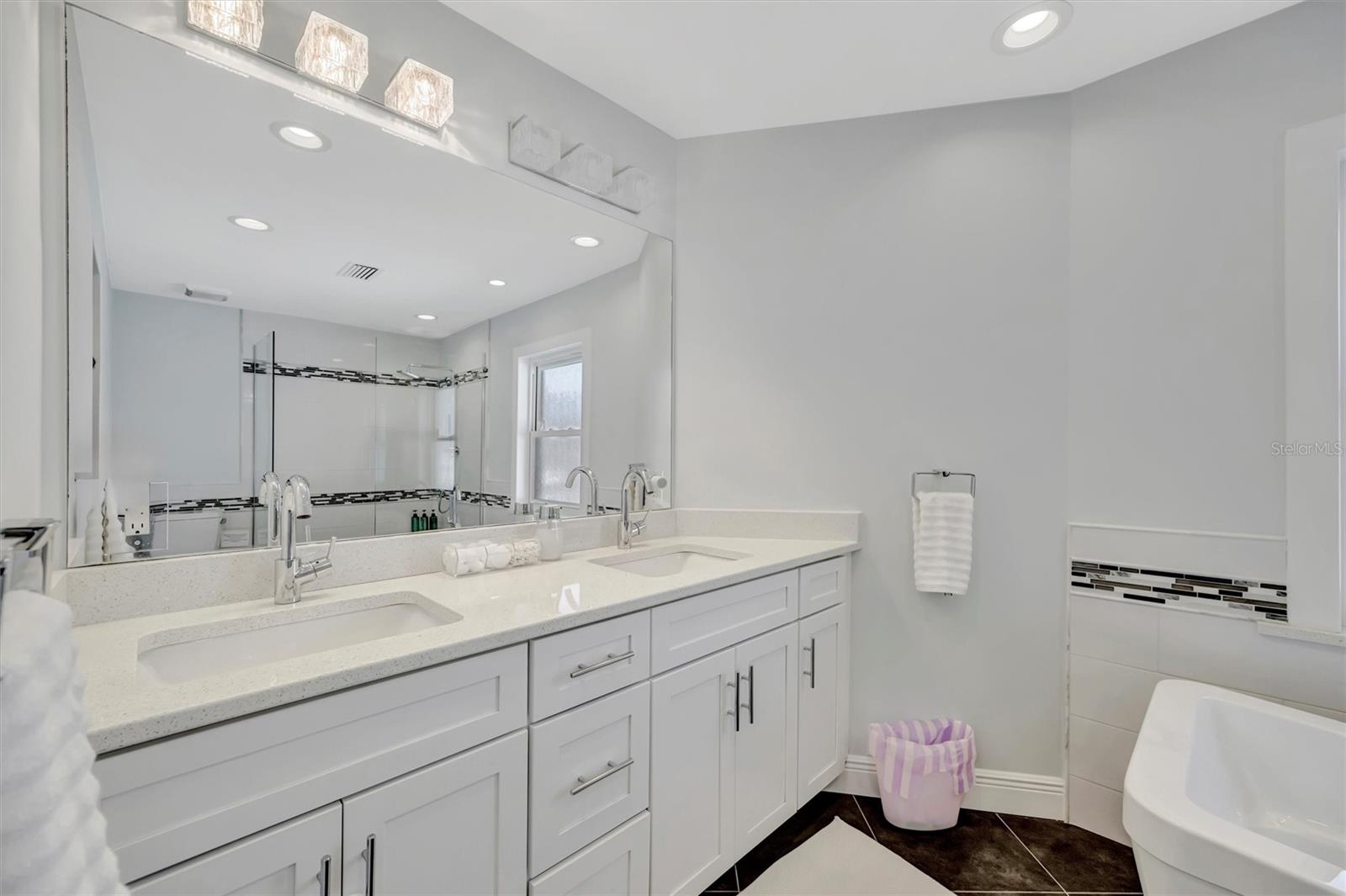 Image 45 of 83 For 5403 Palmetto Point Drive