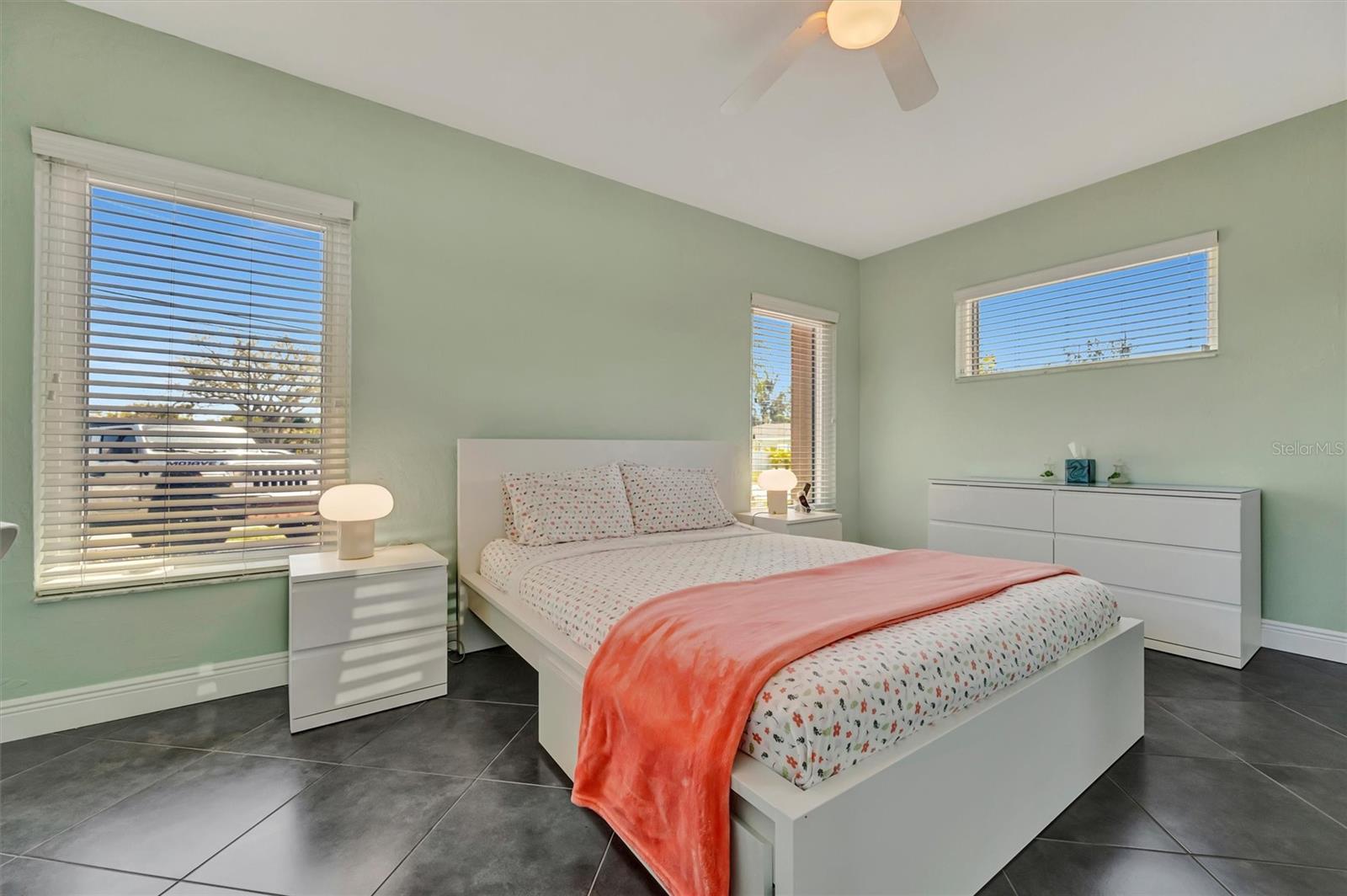 Image 52 of 83 For 5403 Palmetto Point Drive