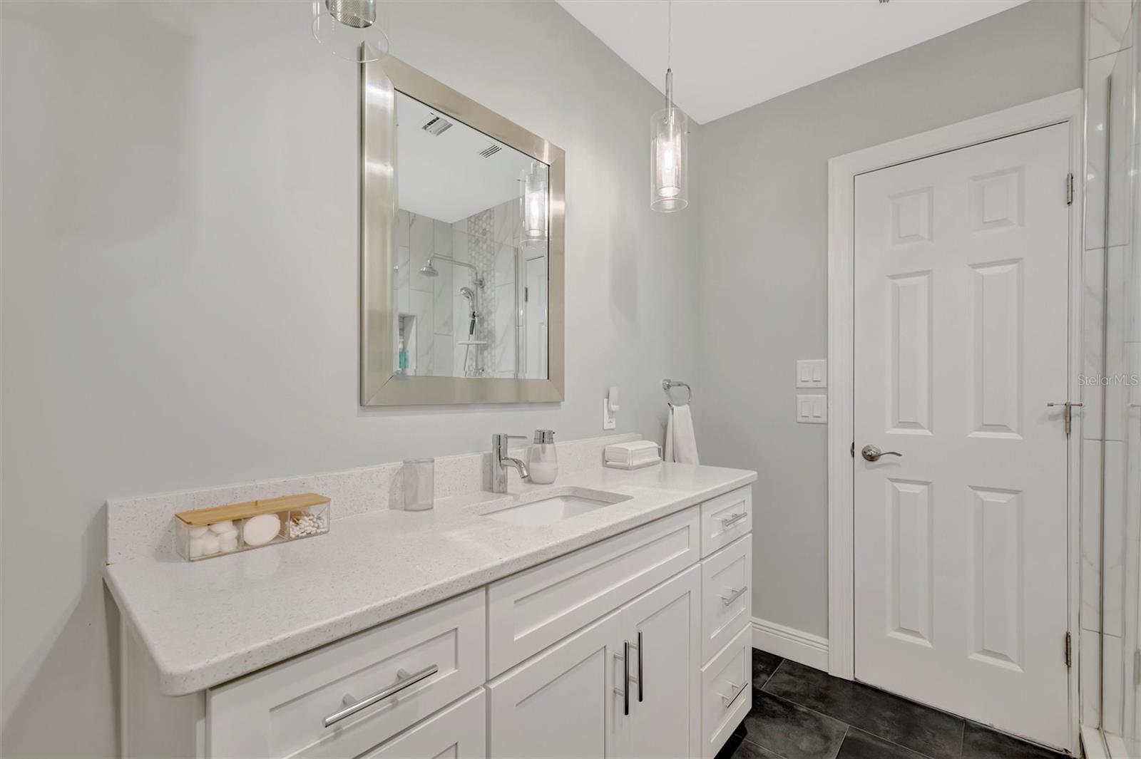 Image 53 of 83 For 5403 Palmetto Point Drive