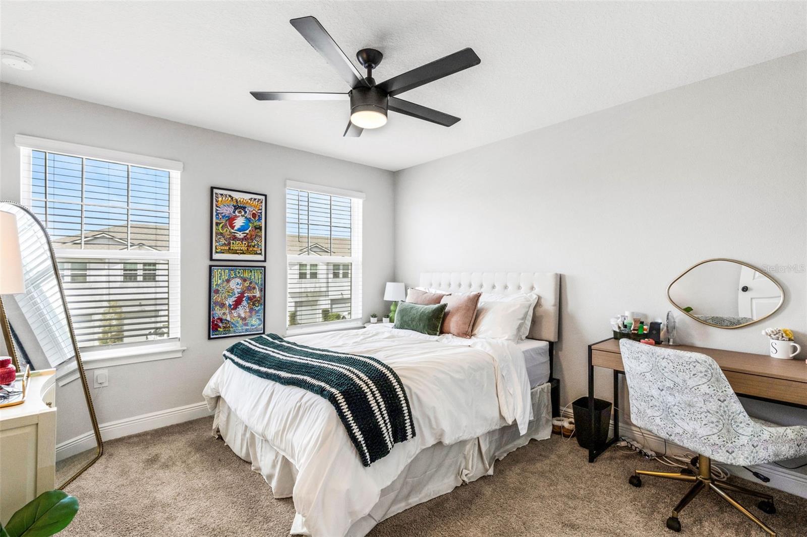 Image 21 of 74 For 19298 Blue Pond Drive