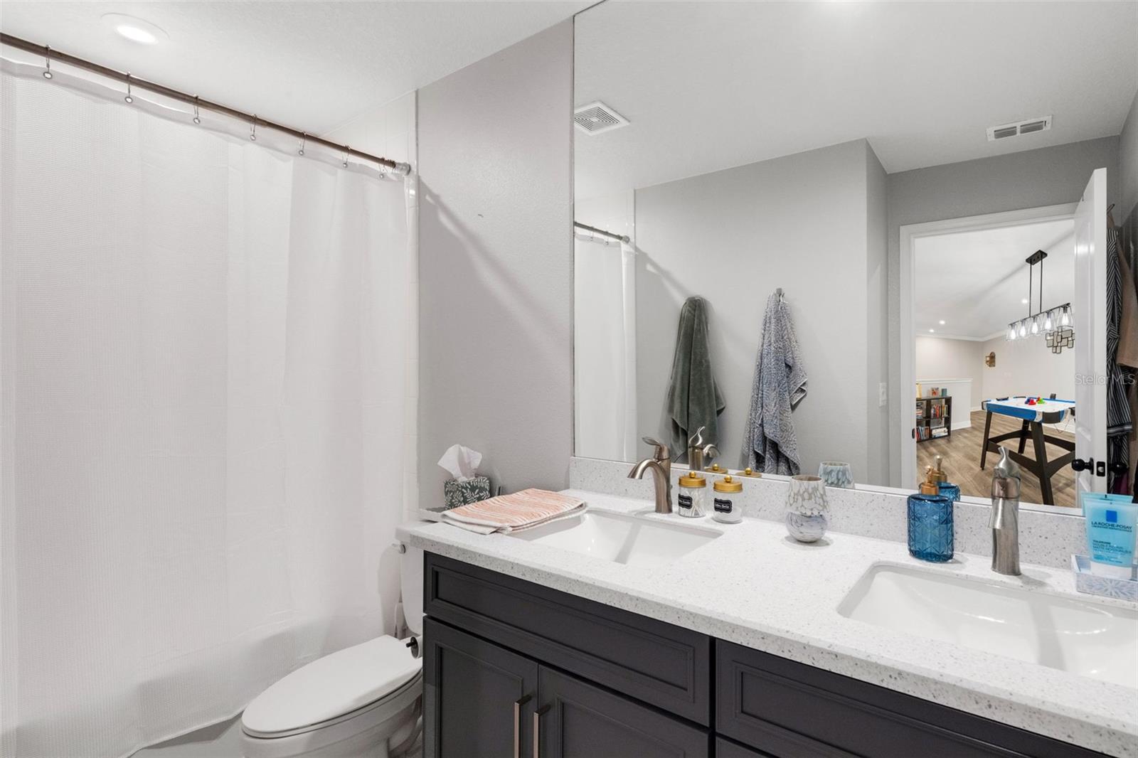 Image 25 of 74 For 19298 Blue Pond Drive