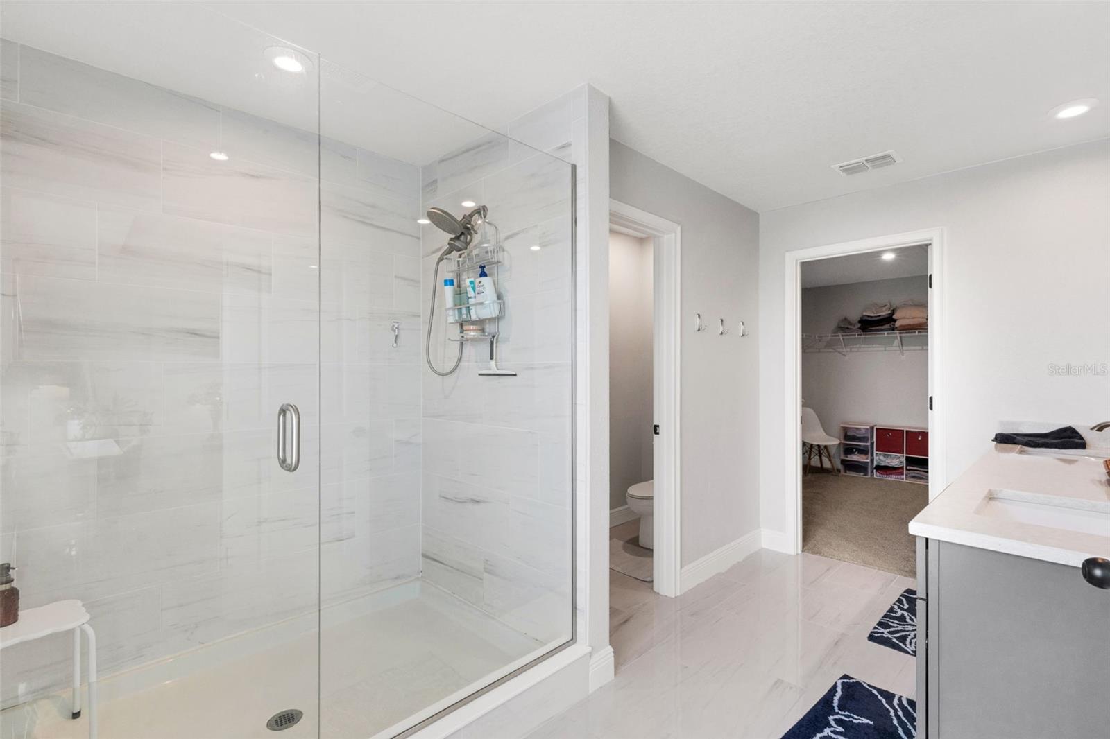 Image 30 of 74 For 19298 Blue Pond Drive