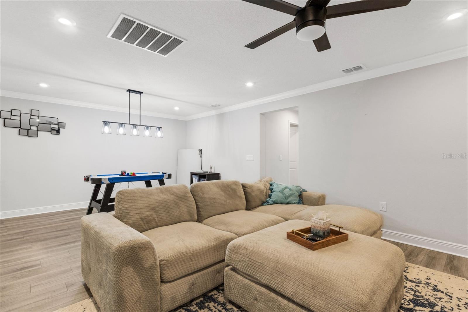 Image 39 of 74 For 19298 Blue Pond Drive