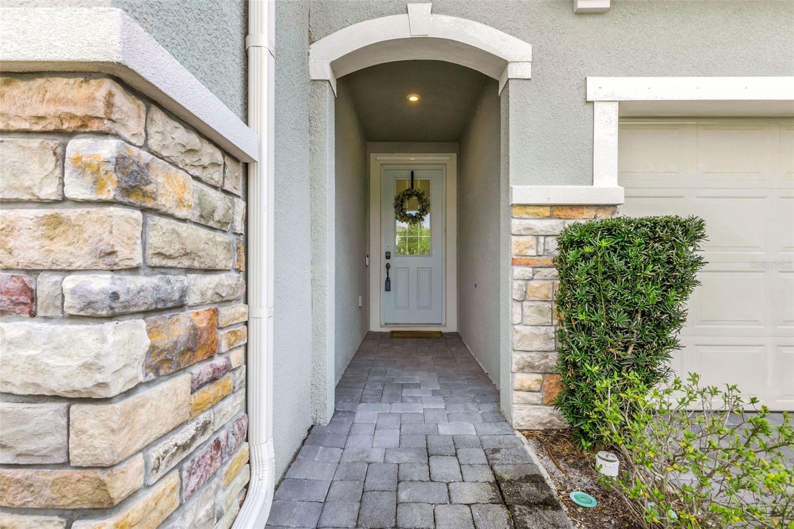 Image 4 of 74 For 19298 Blue Pond Drive