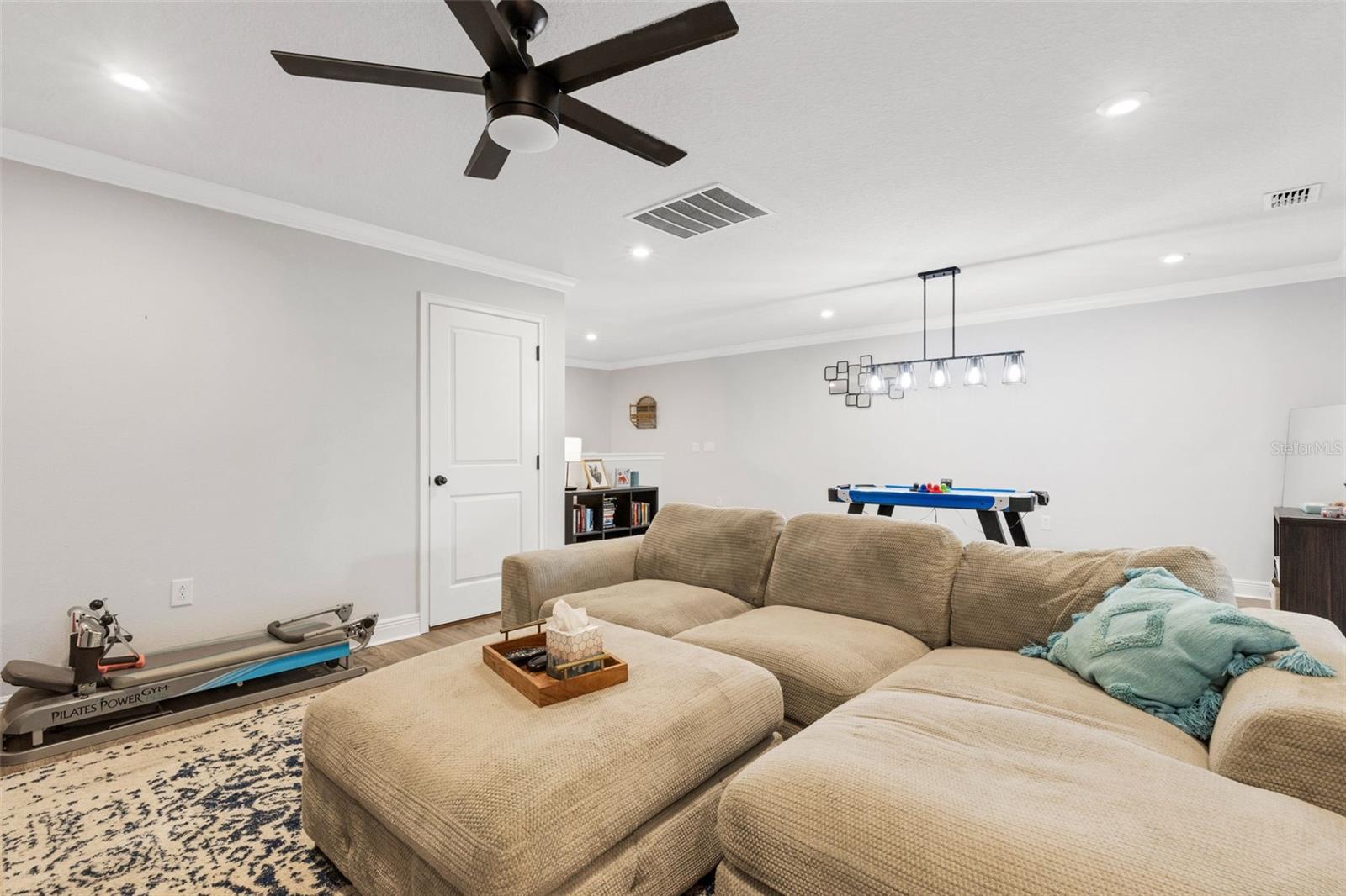 Image 40 of 74 For 19298 Blue Pond Drive