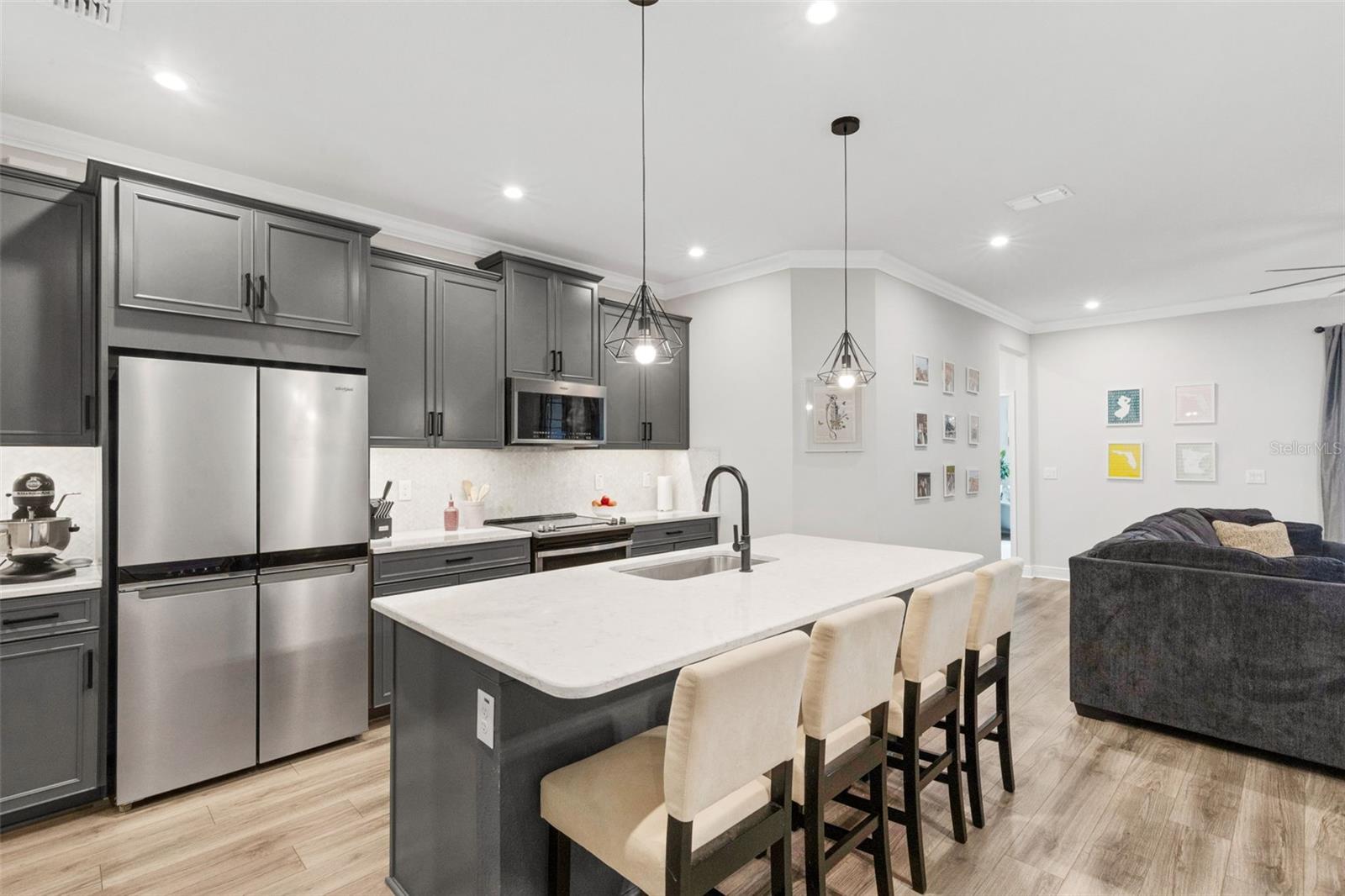 Image 7 of 74 For 19298 Blue Pond Drive