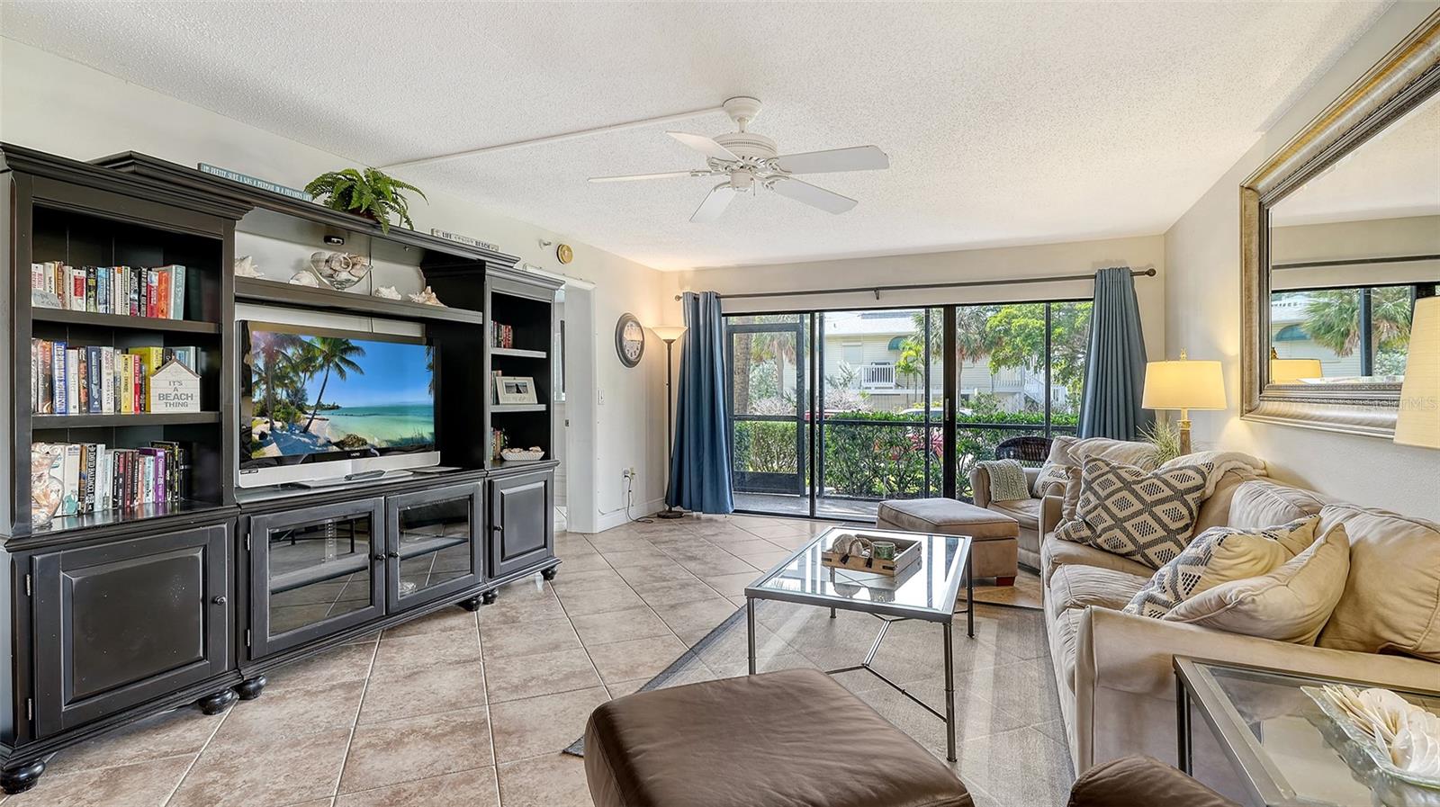 Image 11 of 45 For 1001 Benjamin Franklin Drive 110