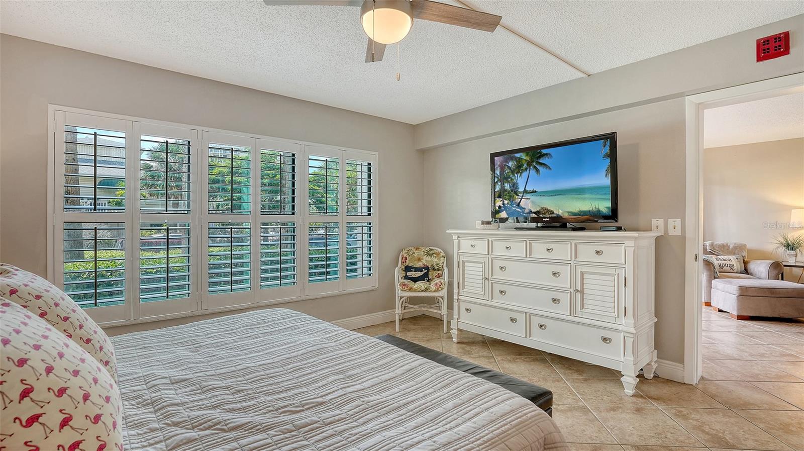 Image 24 of 45 For 1001 Benjamin Franklin Drive 110