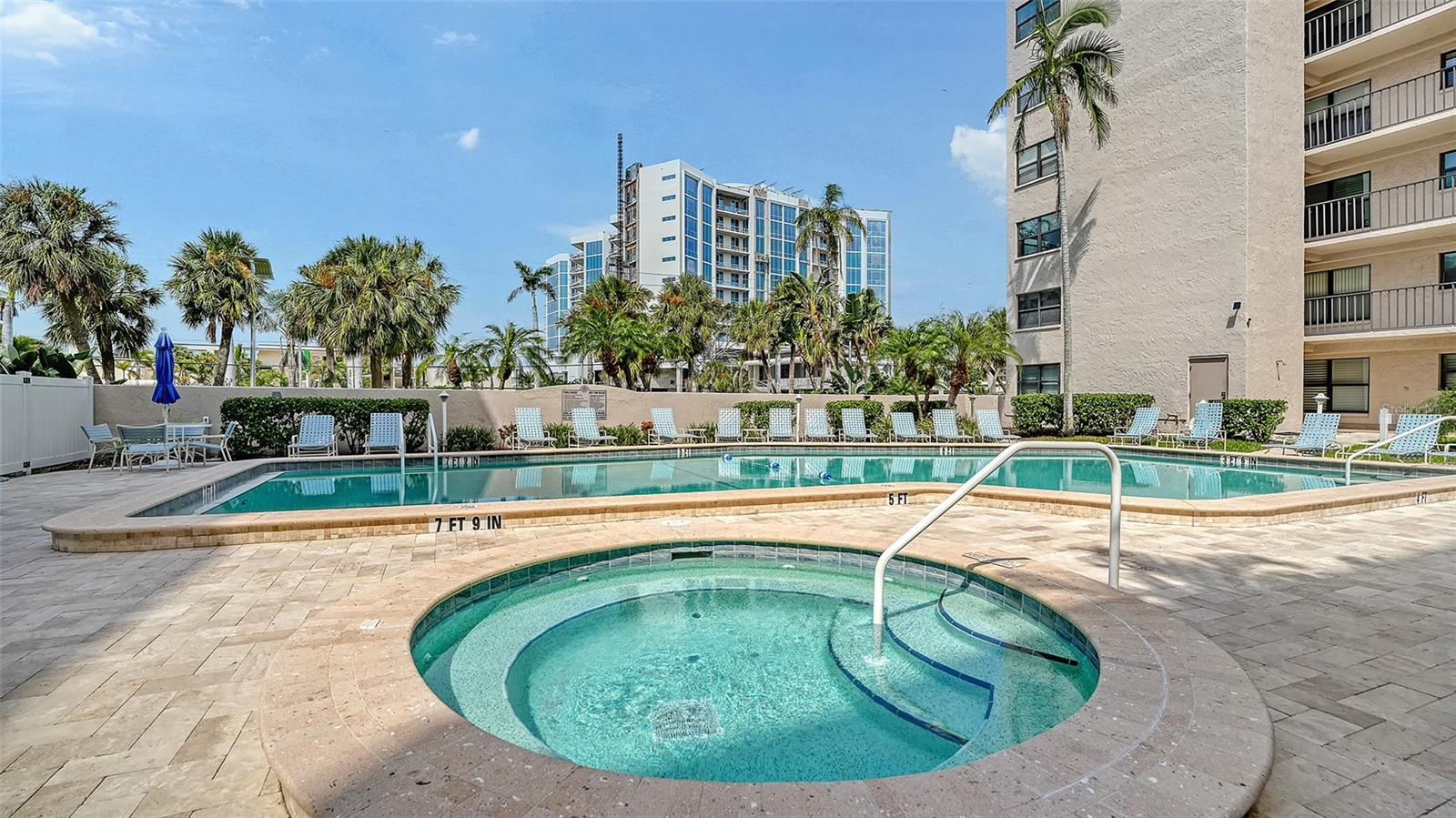 Image 41 of 45 For 1001 Benjamin Franklin Drive 110