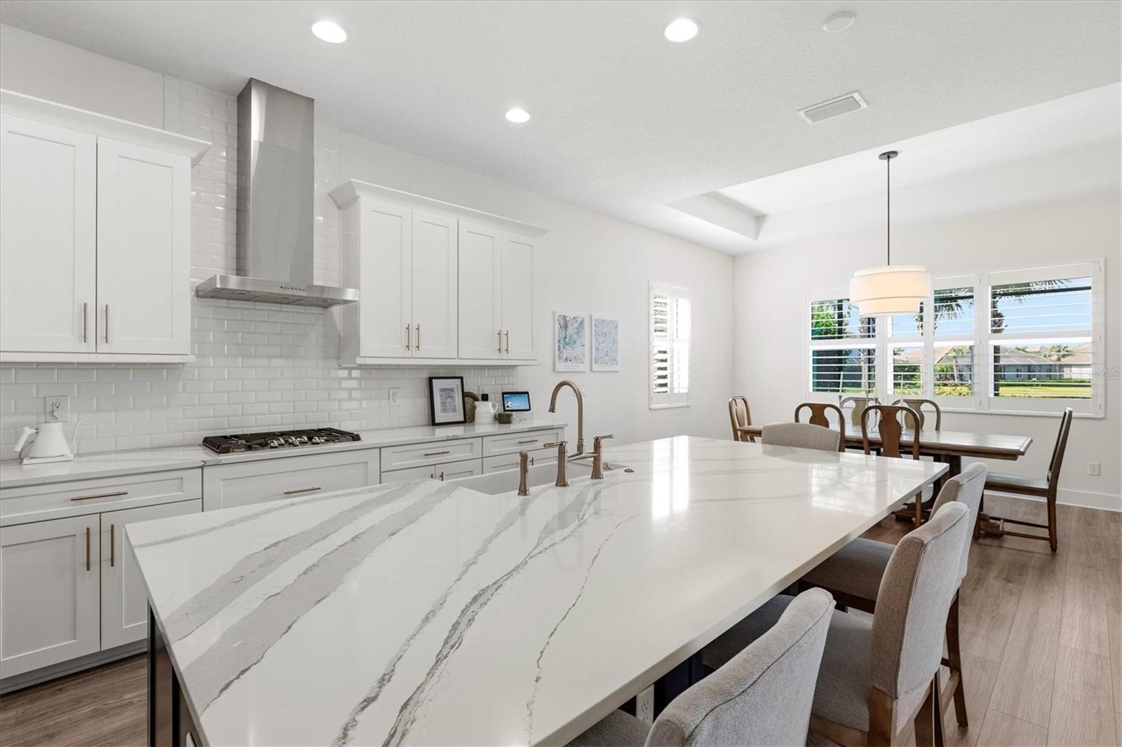 Image 16 of 84 For 6152 Lungo Lago Drive