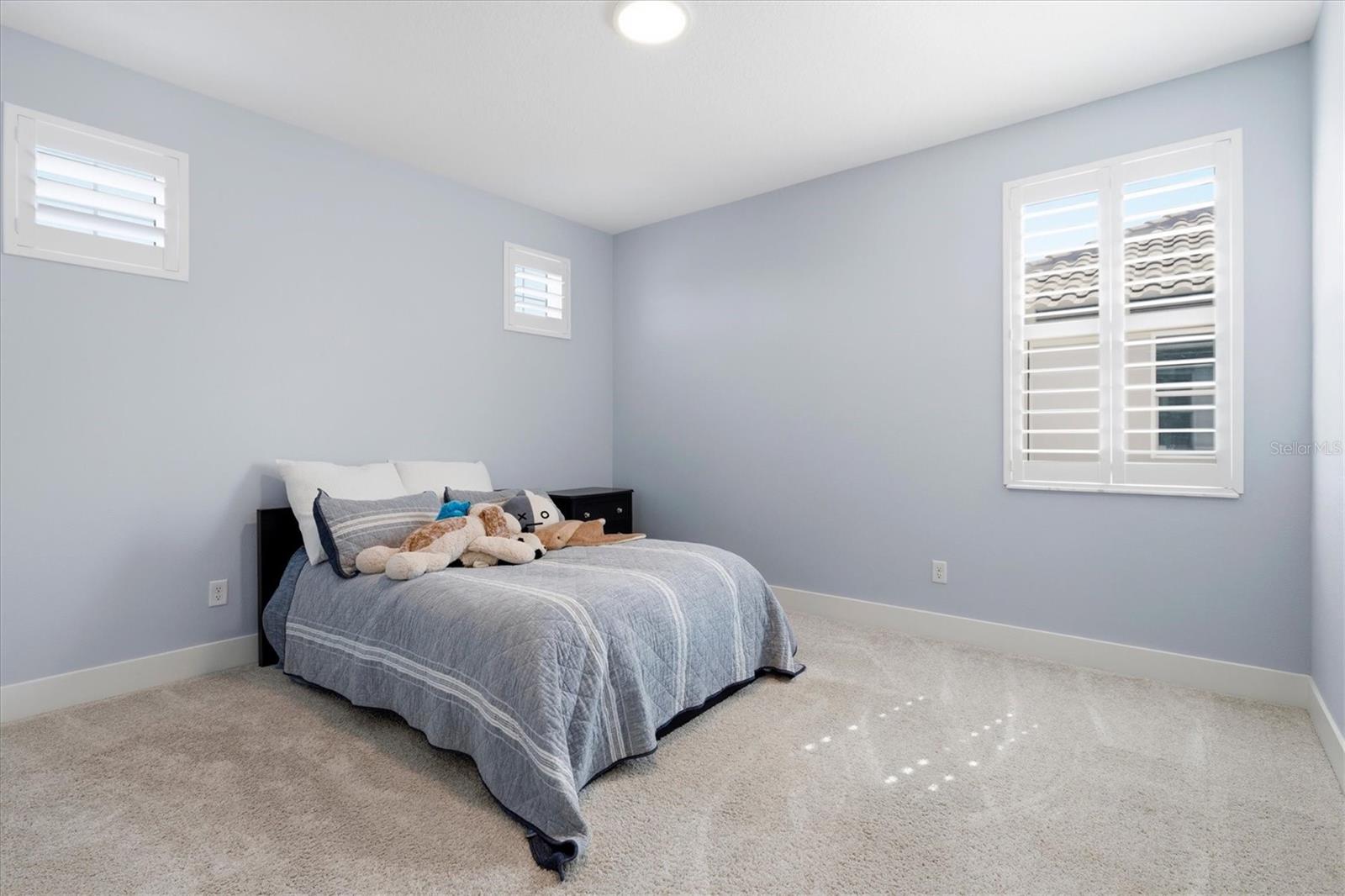 Image 46 of 84 For 6152 Lungo Lago Drive