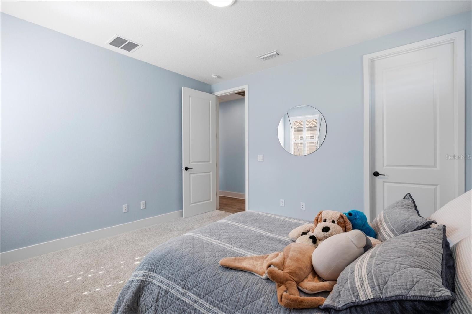 Image 47 of 84 For 6152 Lungo Lago Drive