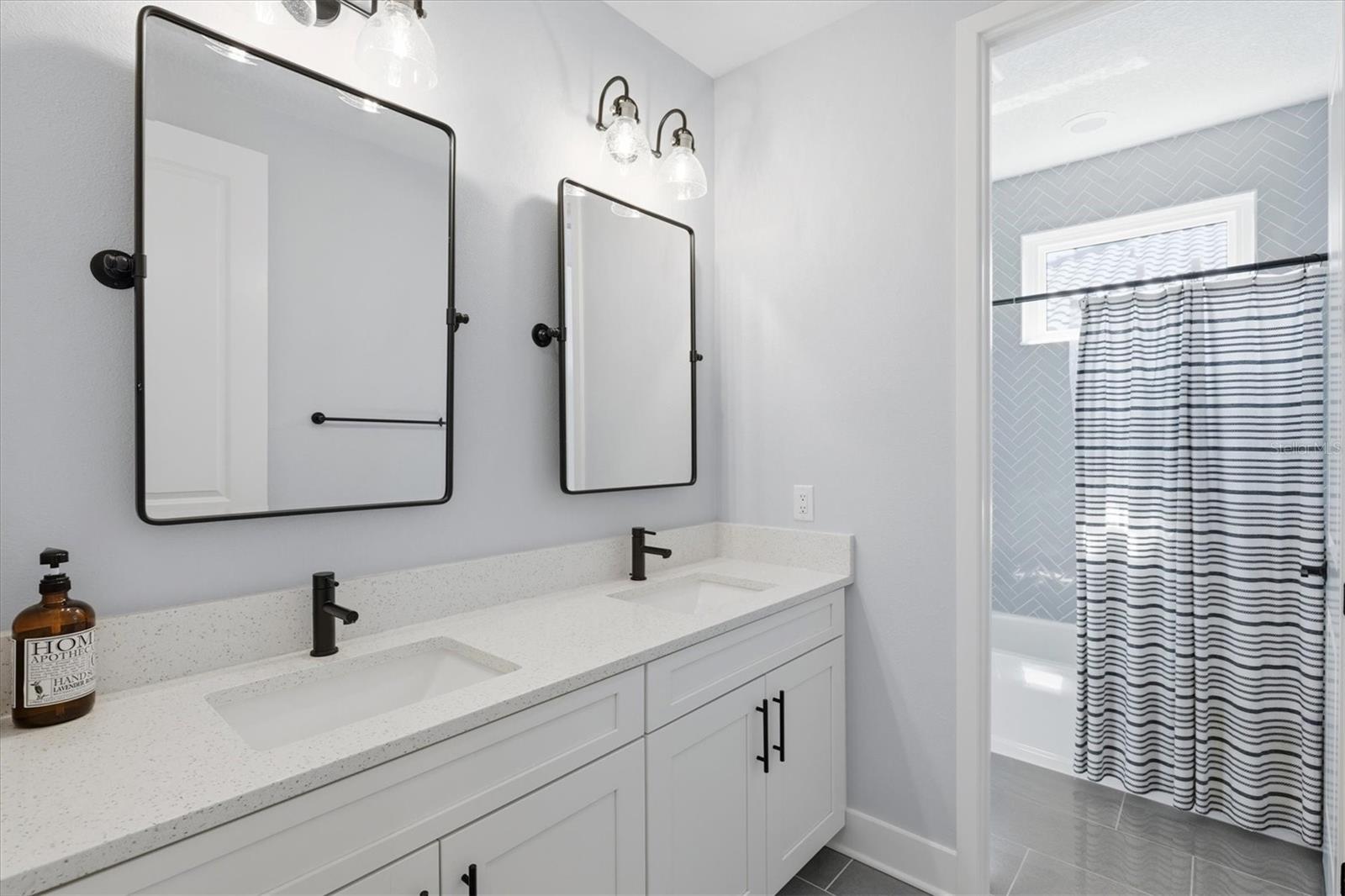 Image 48 of 84 For 6152 Lungo Lago Drive