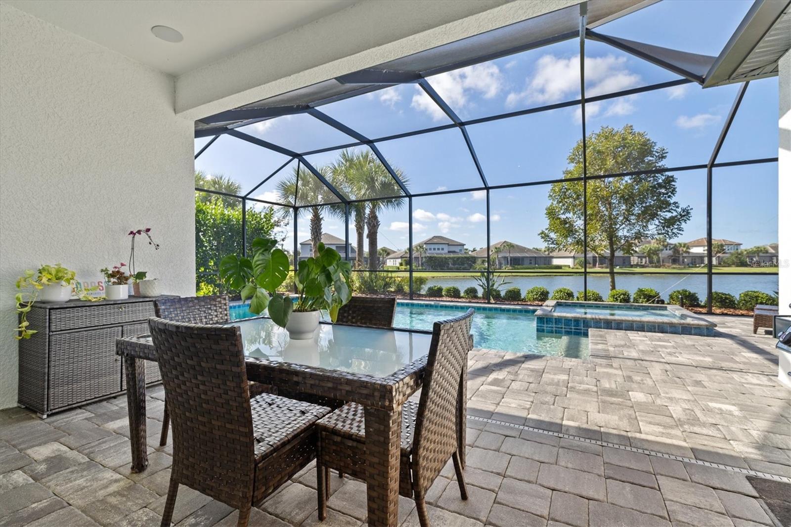 Image 53 of 84 For 6152 Lungo Lago Drive