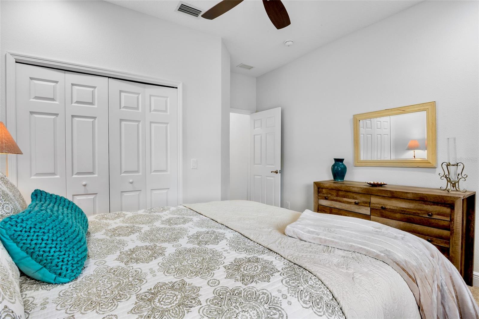 Image 34 of 49 For 7608 Rio Bella