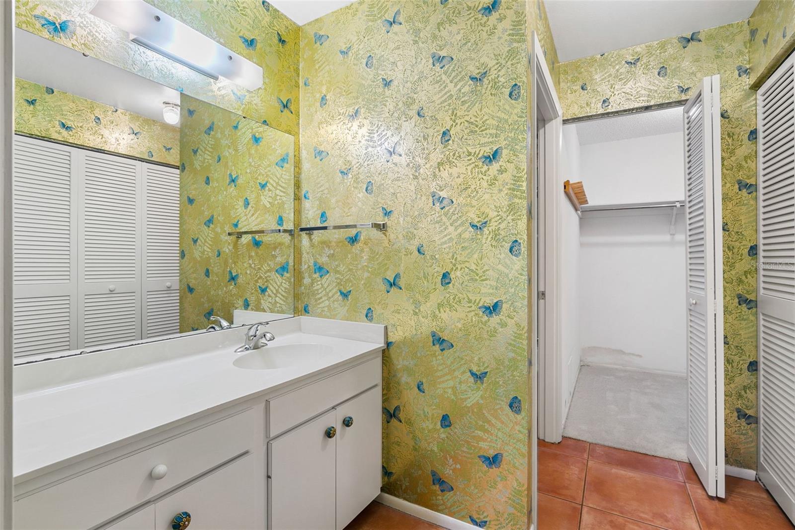 Image 35 of 62 For 509 Lakeside Drive 509