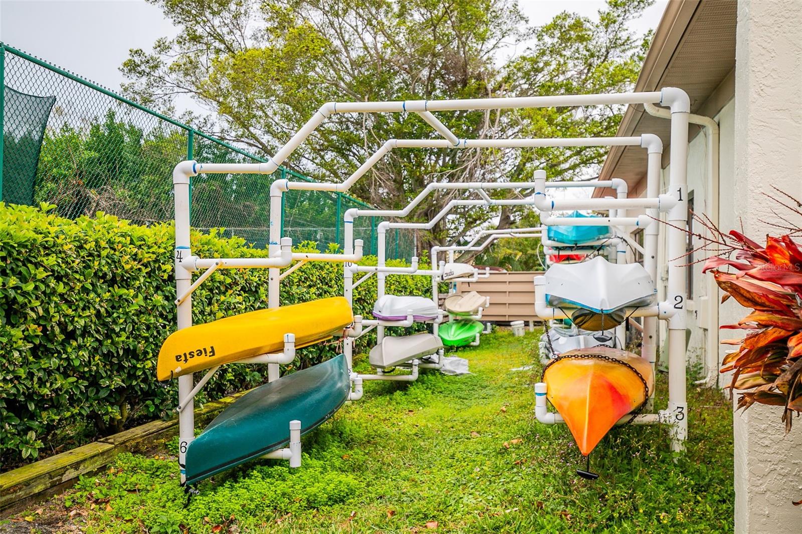 Image 50 of 62 For 509 Lakeside Drive 509