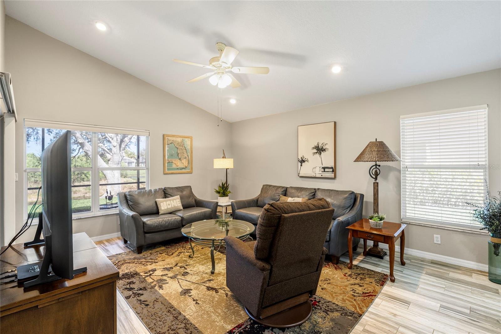 Image 16 of 44 For 5113 Flagstone Drive