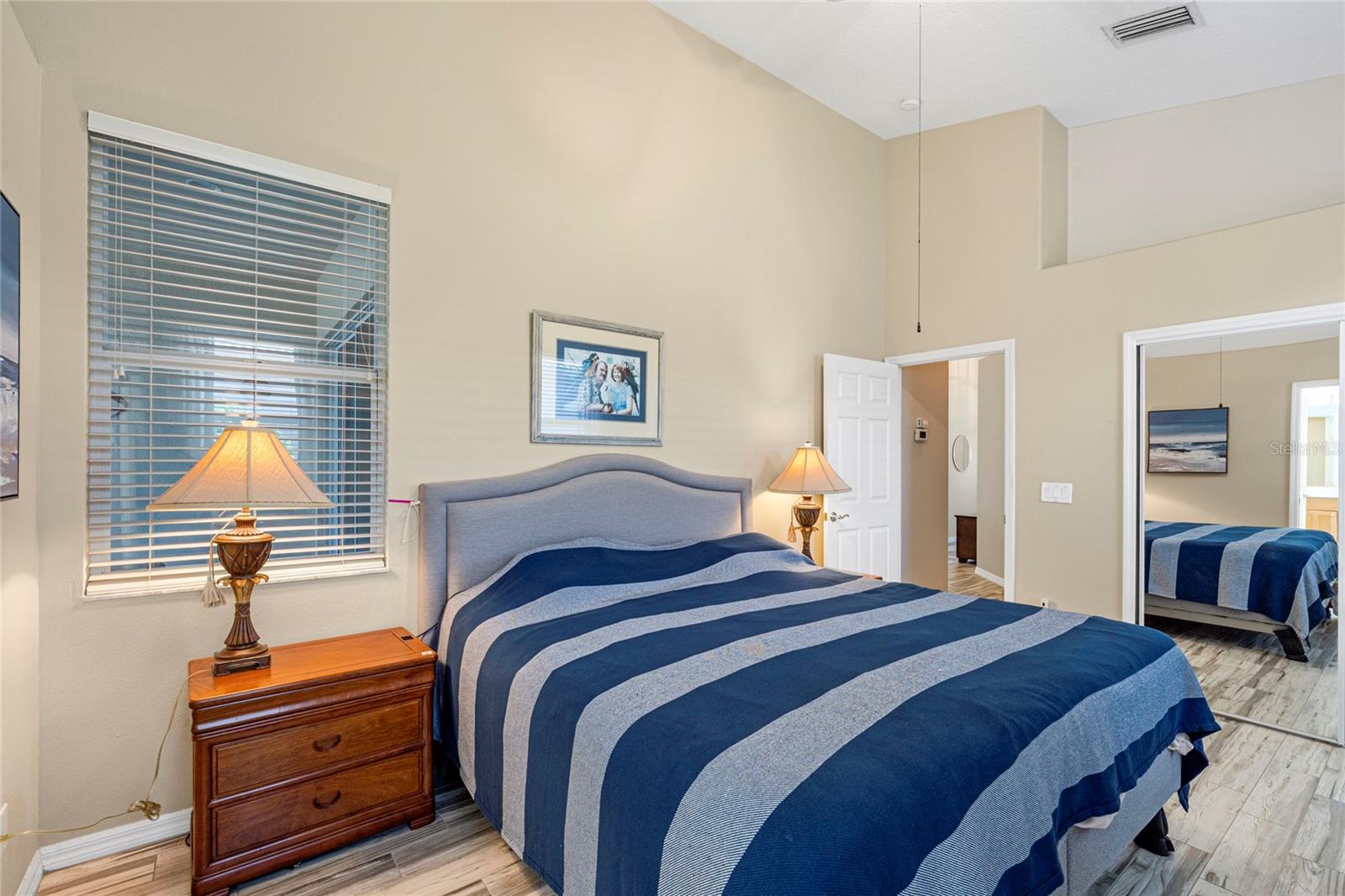 Image 20 of 44 For 5113 Flagstone Drive