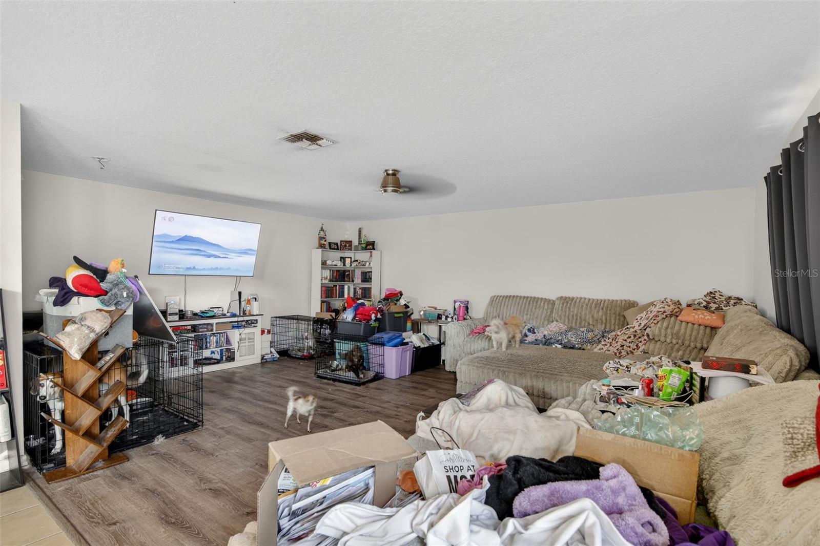 Image 10 of 31 For 24301 6th Place