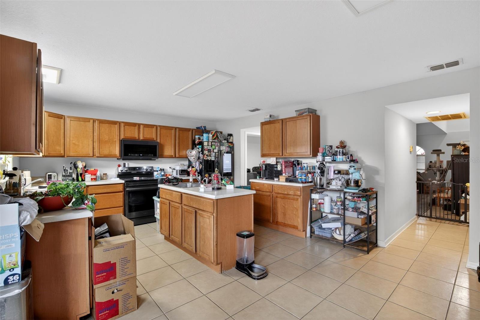 Image 6 of 31 For 24301 6th Place