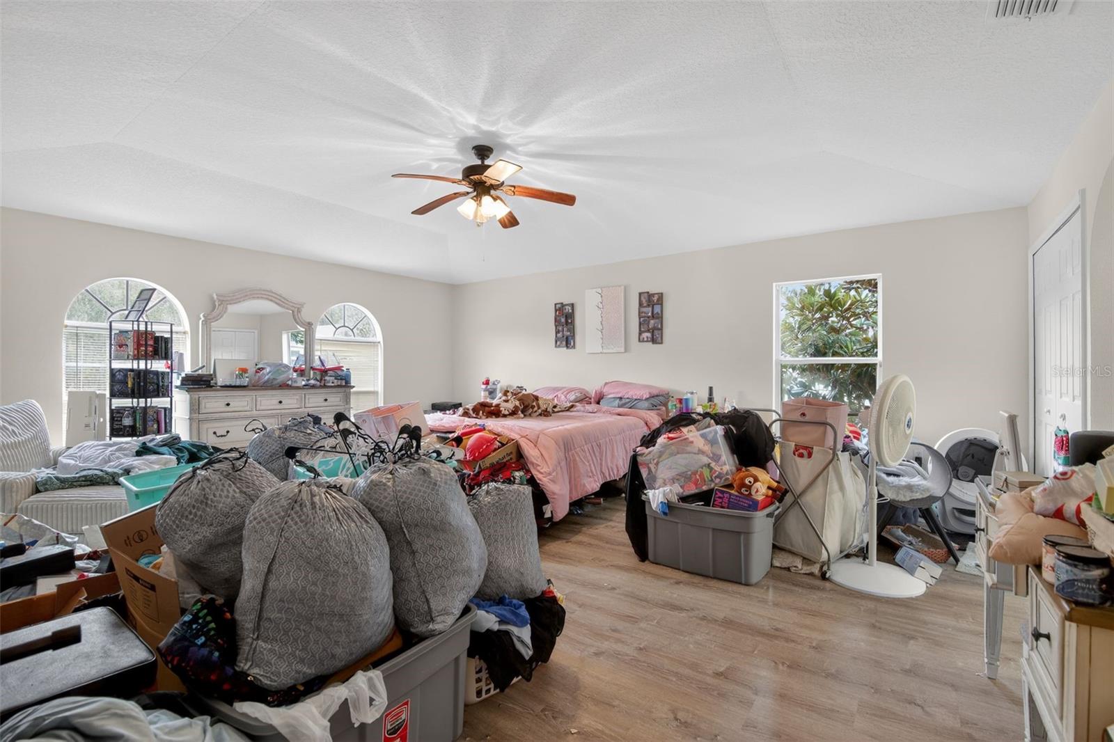 Image 9 of 31 For 24301 6th Place