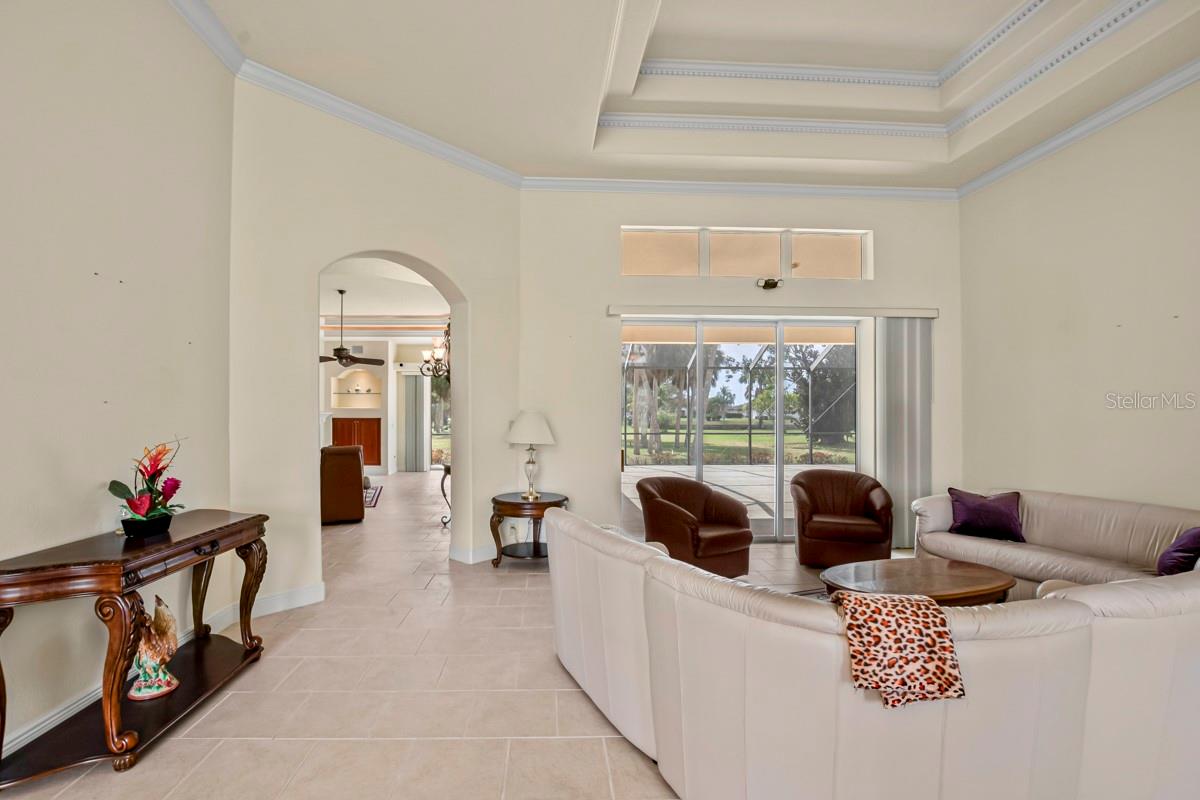 Image 11 of 61 For 6197 9th Avenue Circle Ne