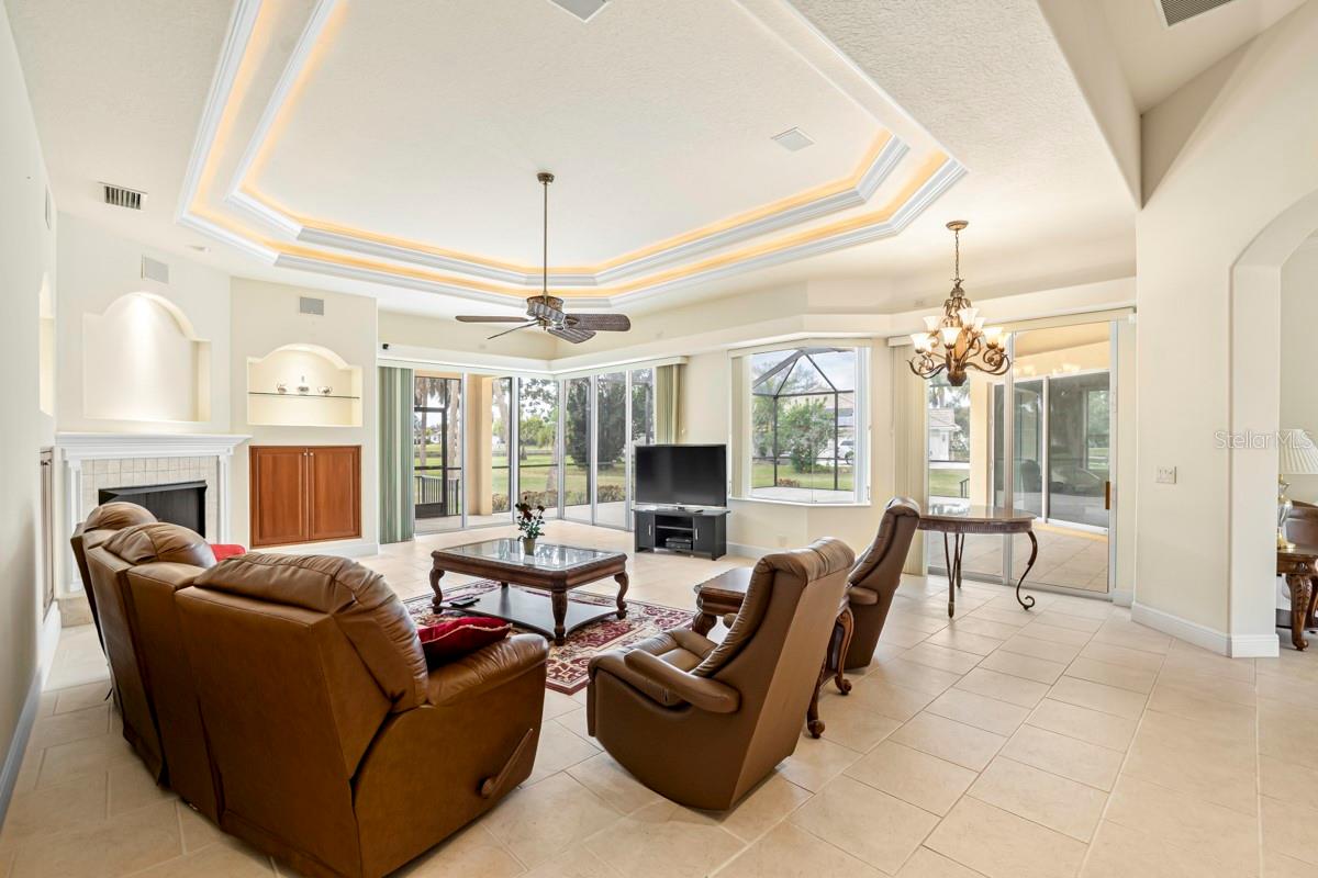 Image 15 of 61 For 6197 9th Avenue Circle Ne