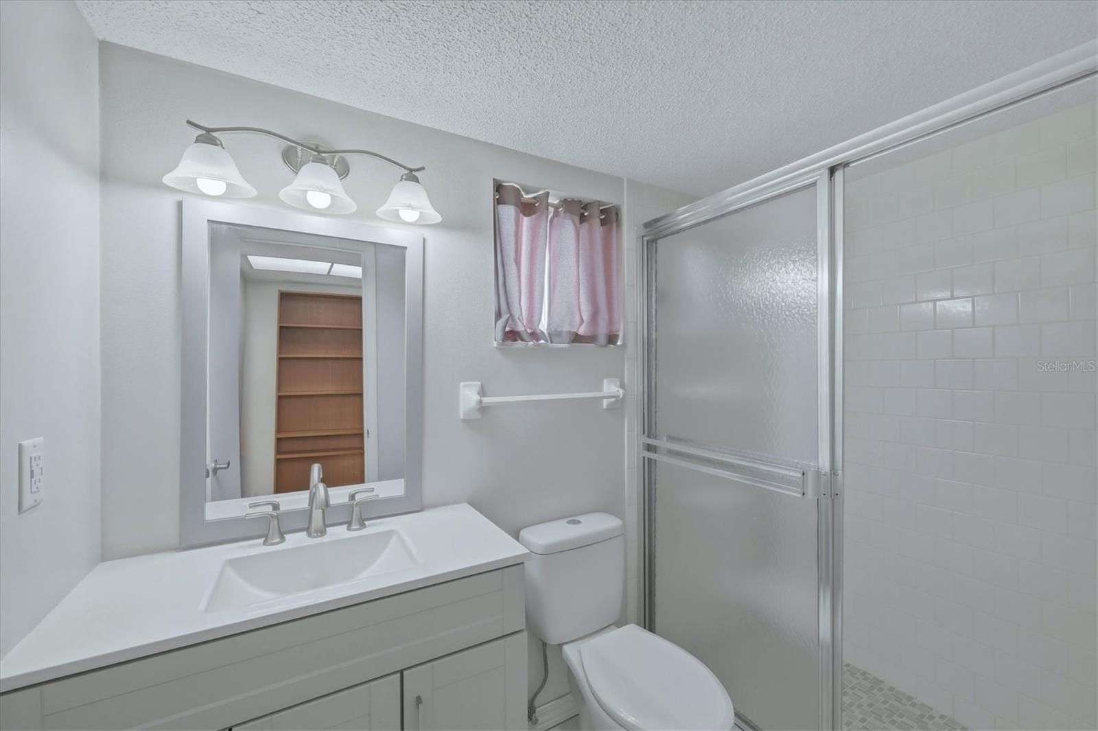 Image 22 of 41 For 4143 Heron Way 207 Bldg E