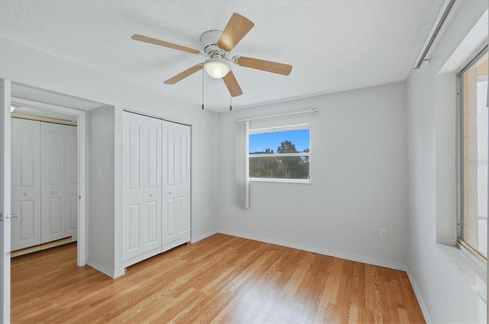 Image 27 of 41 For 4143 Heron Way 207 Bldg E