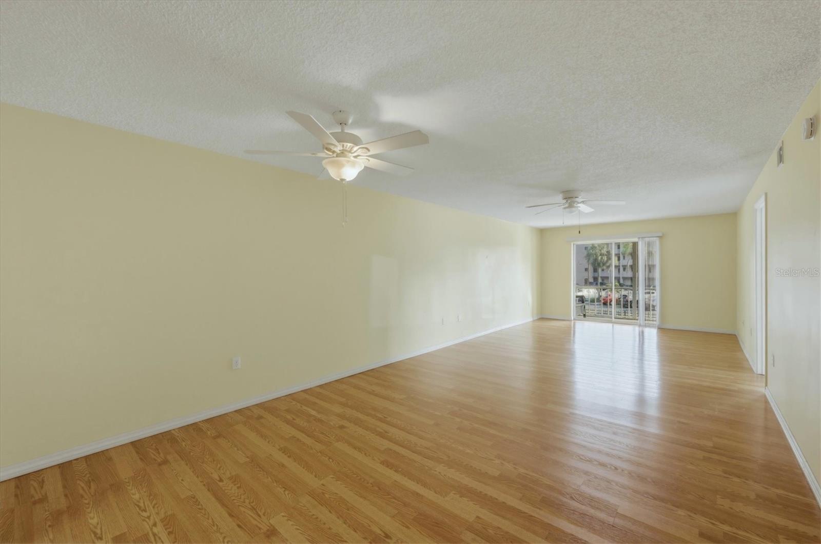 Image 9 of 41 For 4143 Heron Way 207 Bldg E