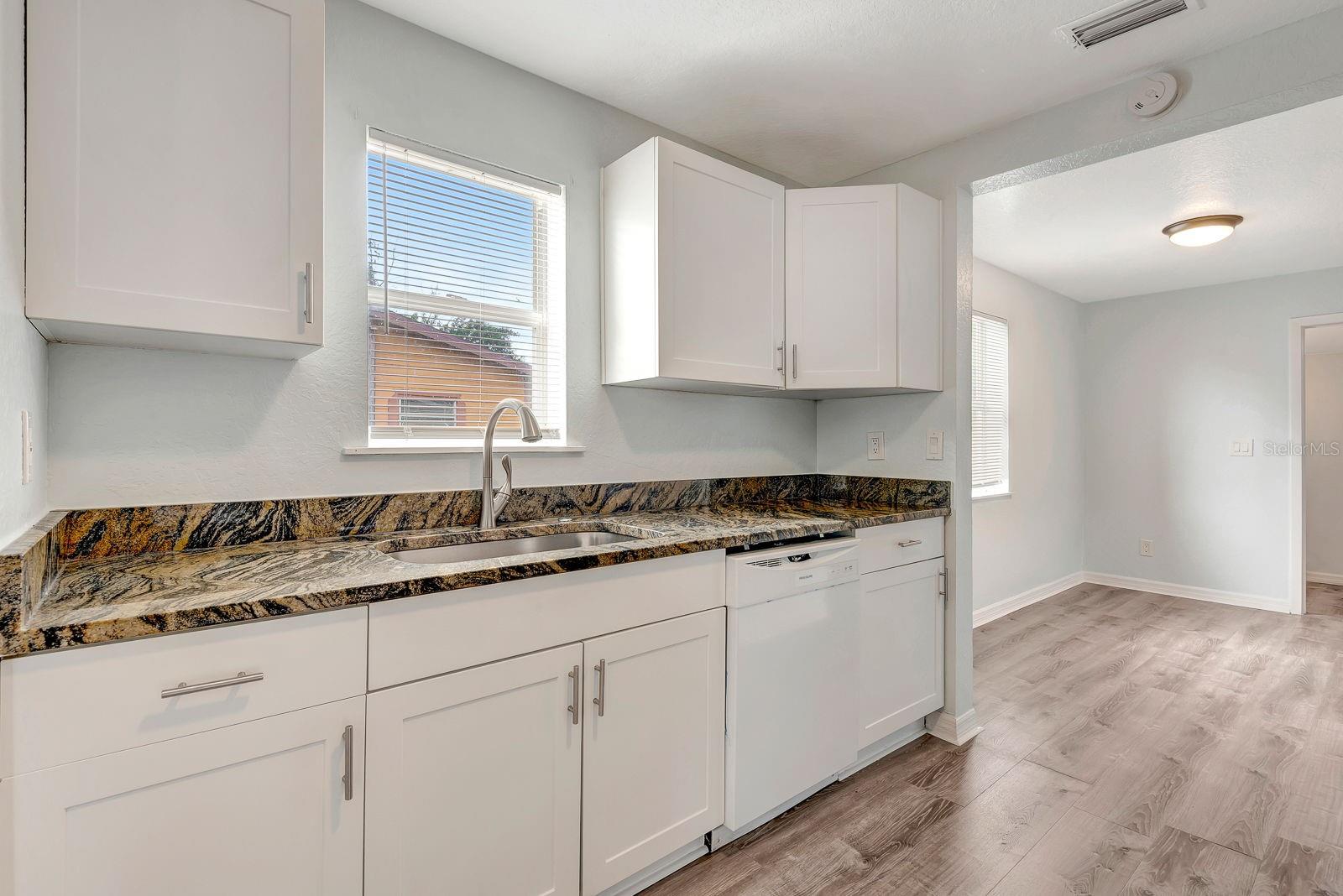 Image 10 of 56 For 3016 17th Street E