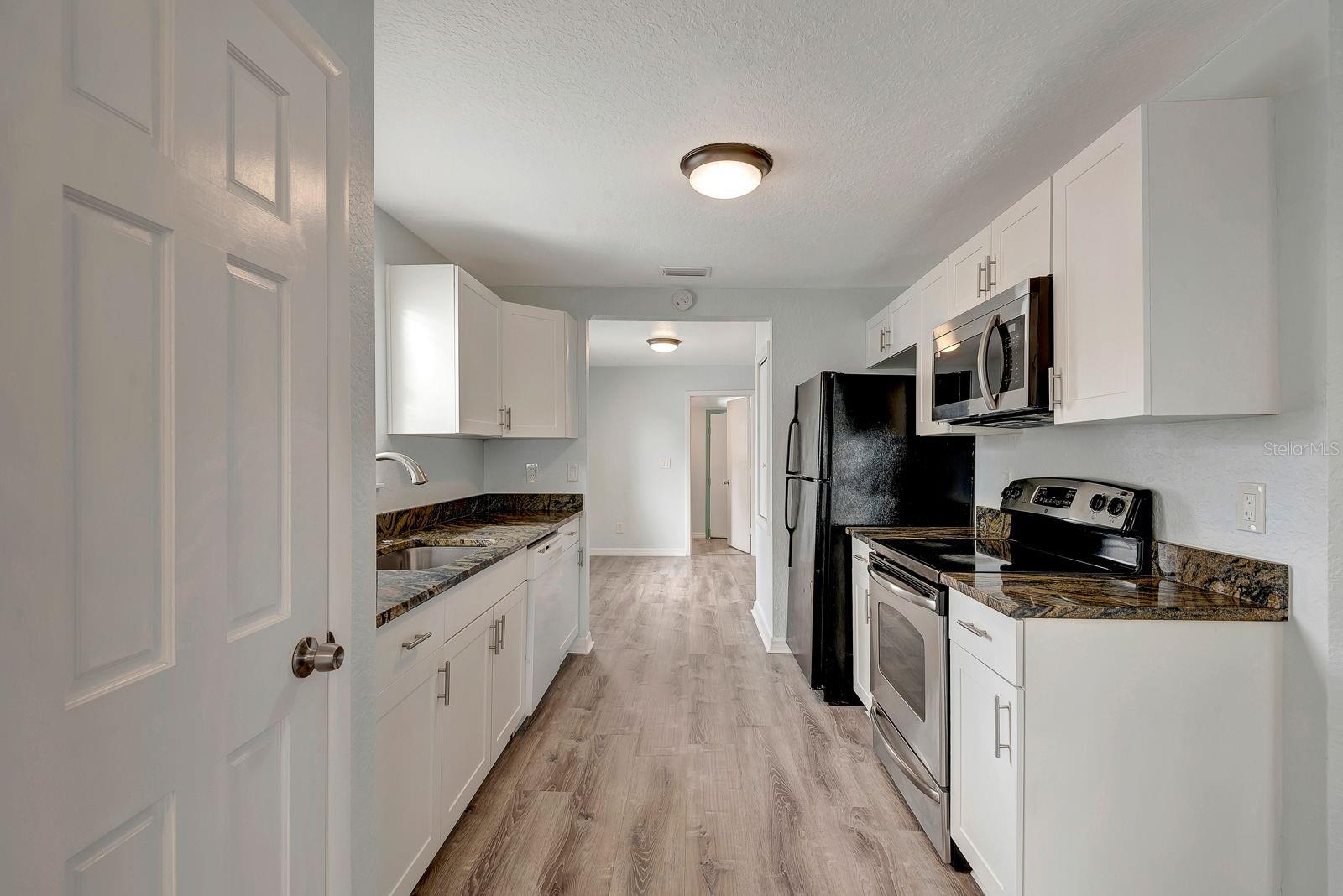 Image 12 of 56 For 3016 17th Street E