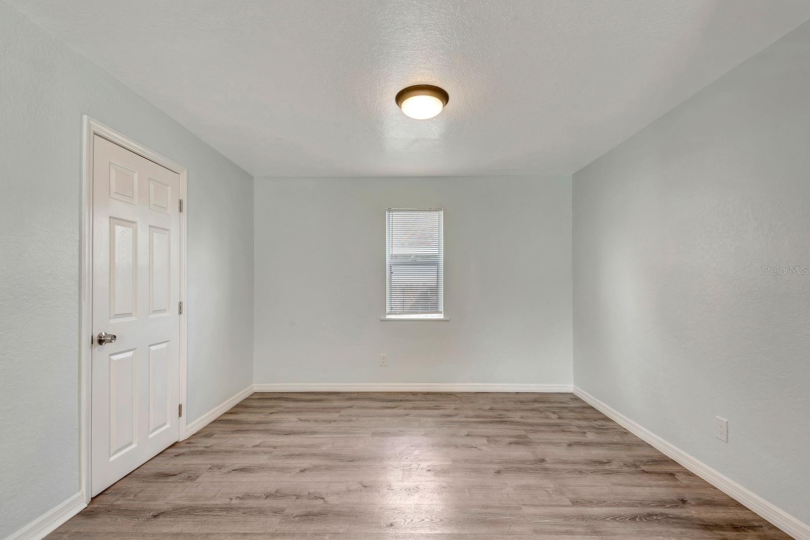 Image 26 of 56 For 3016 17th Street E