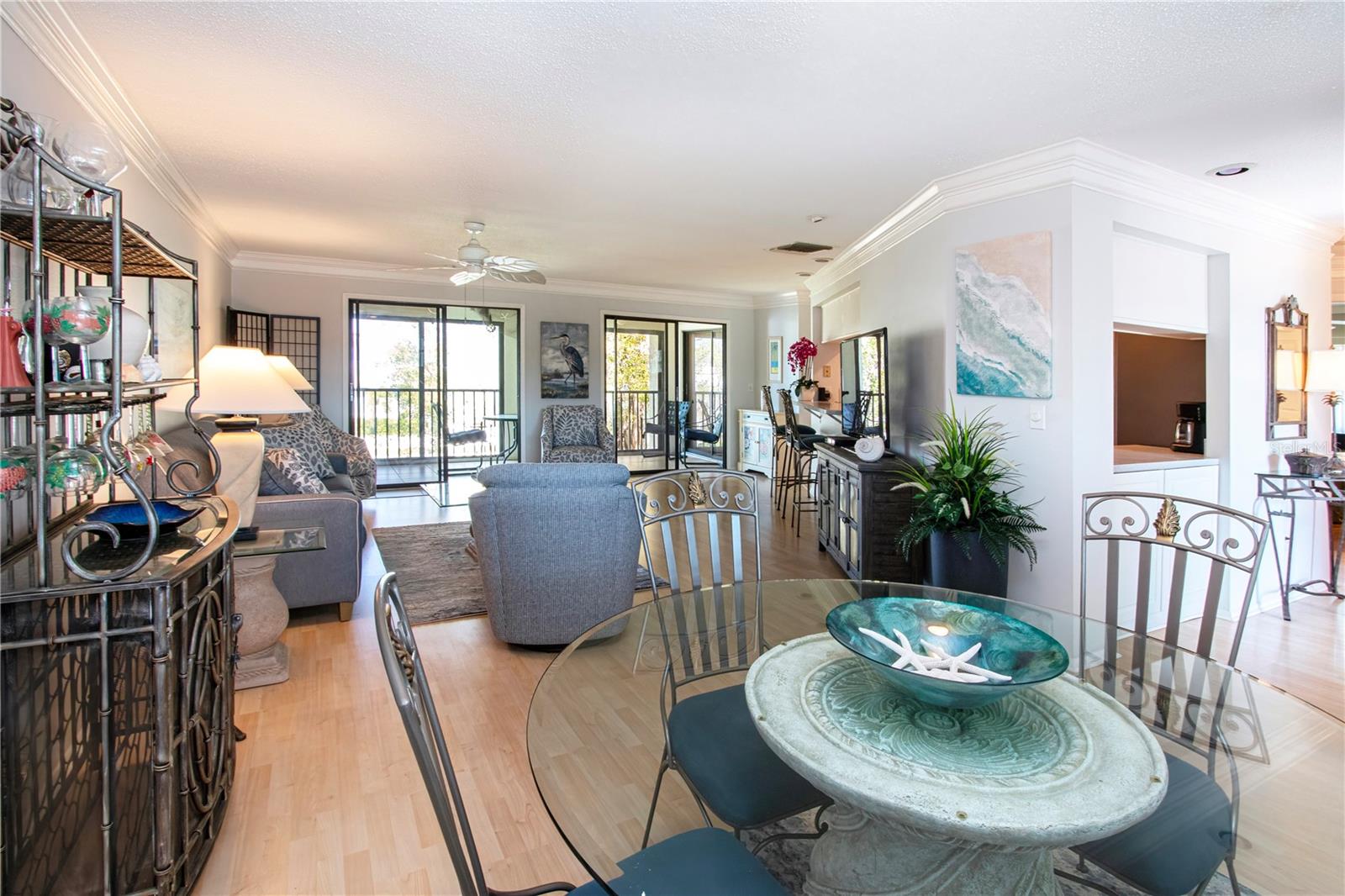 Image 17 of 60 For 4255 Gulf Drive 229