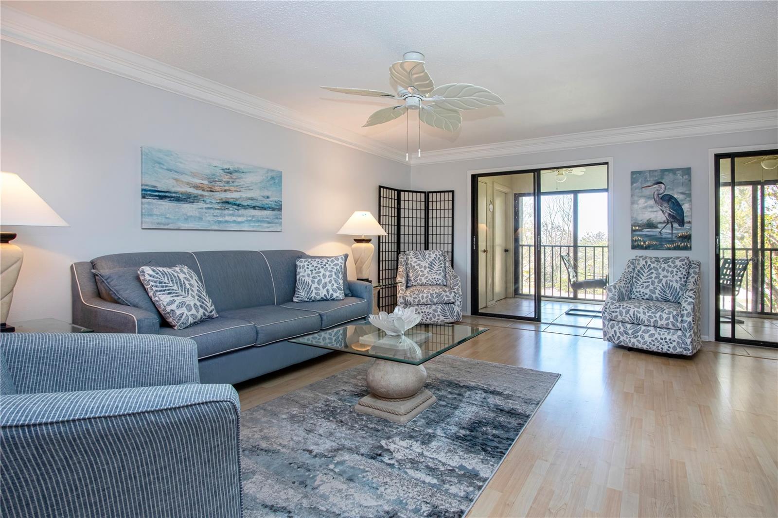 Image 20 of 60 For 4255 Gulf Drive 229