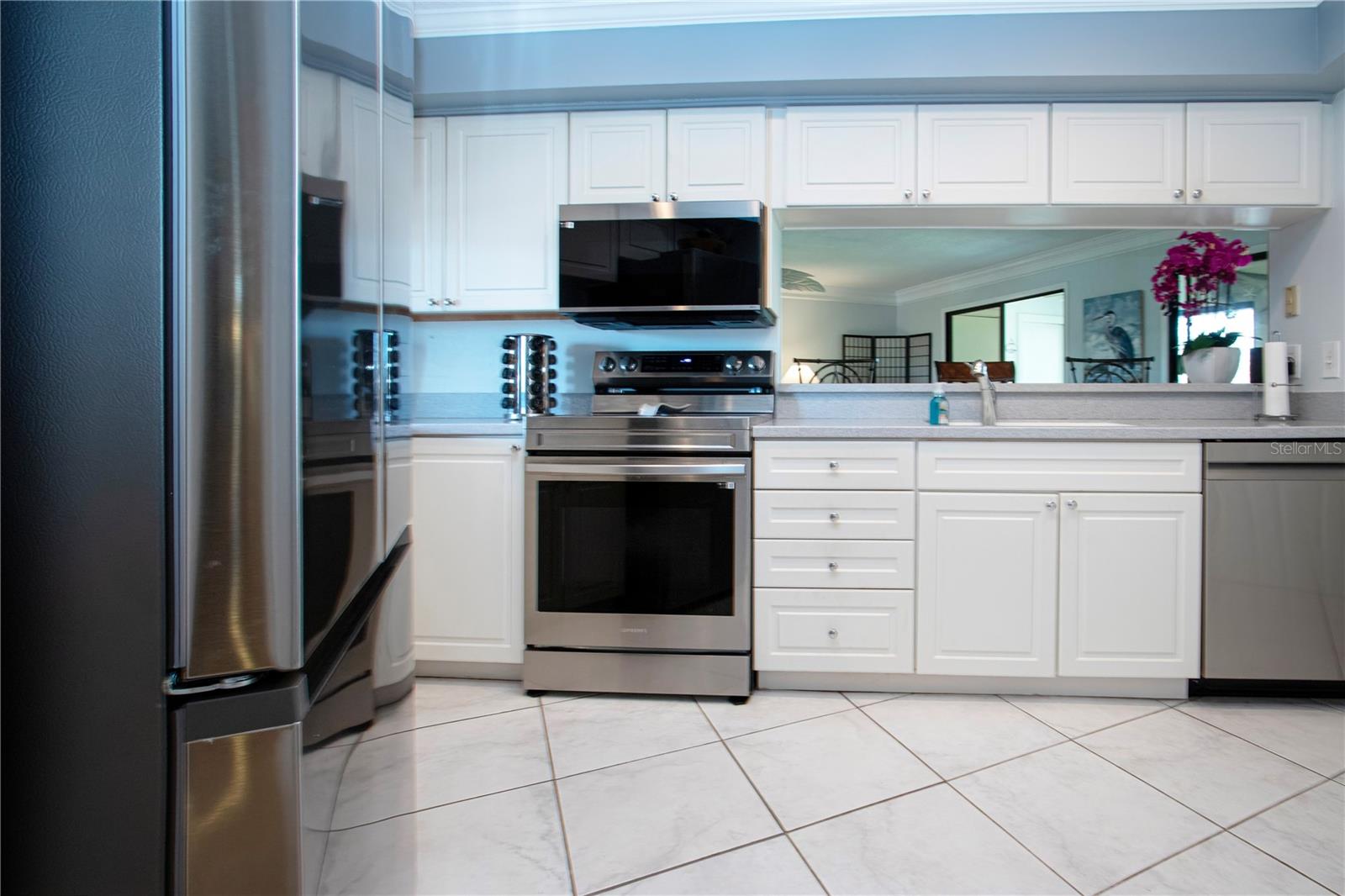 Image 29 of 60 For 4255 Gulf Drive 229