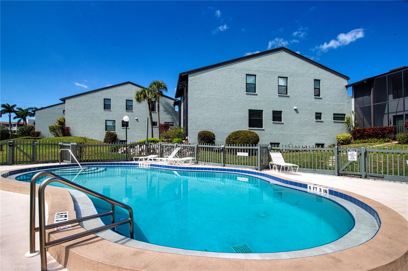 Image 57 of 60 For 4255 Gulf Drive 229