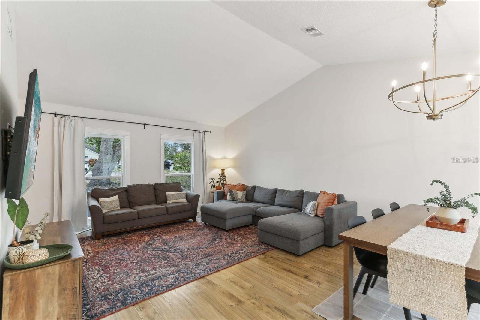 Image 3 of 5 For 3775 Springhill Circle