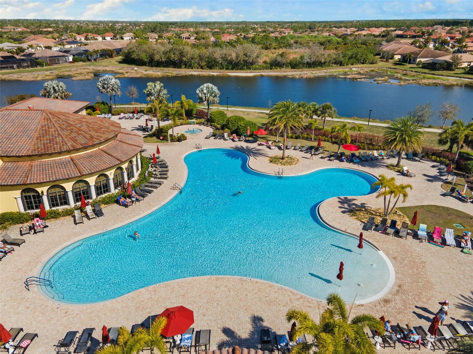 Image 22 of 27 For 13238 Famiglia Drive