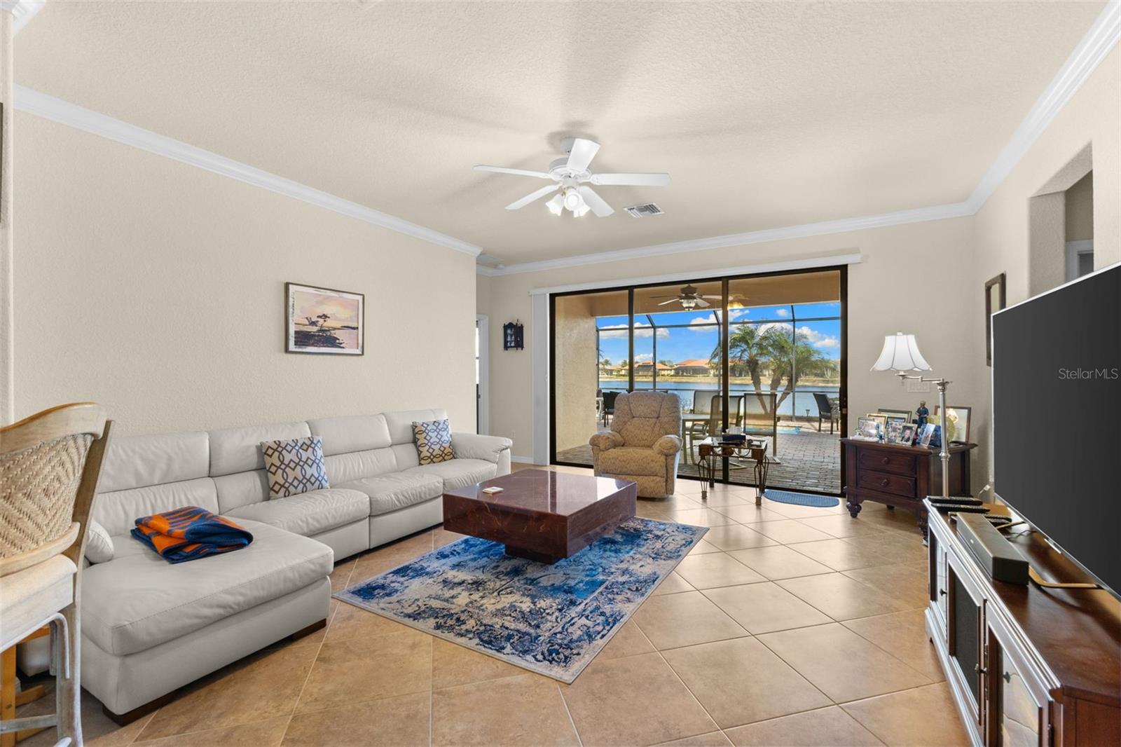 Image 8 of 27 For 13238 Famiglia Drive