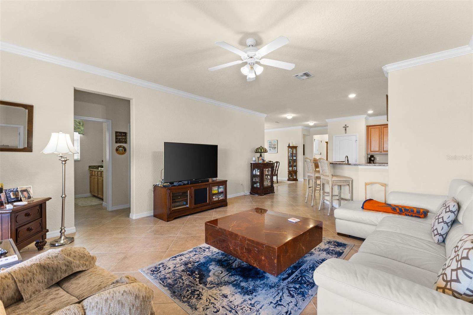 Image 9 of 27 For 13238 Famiglia Drive