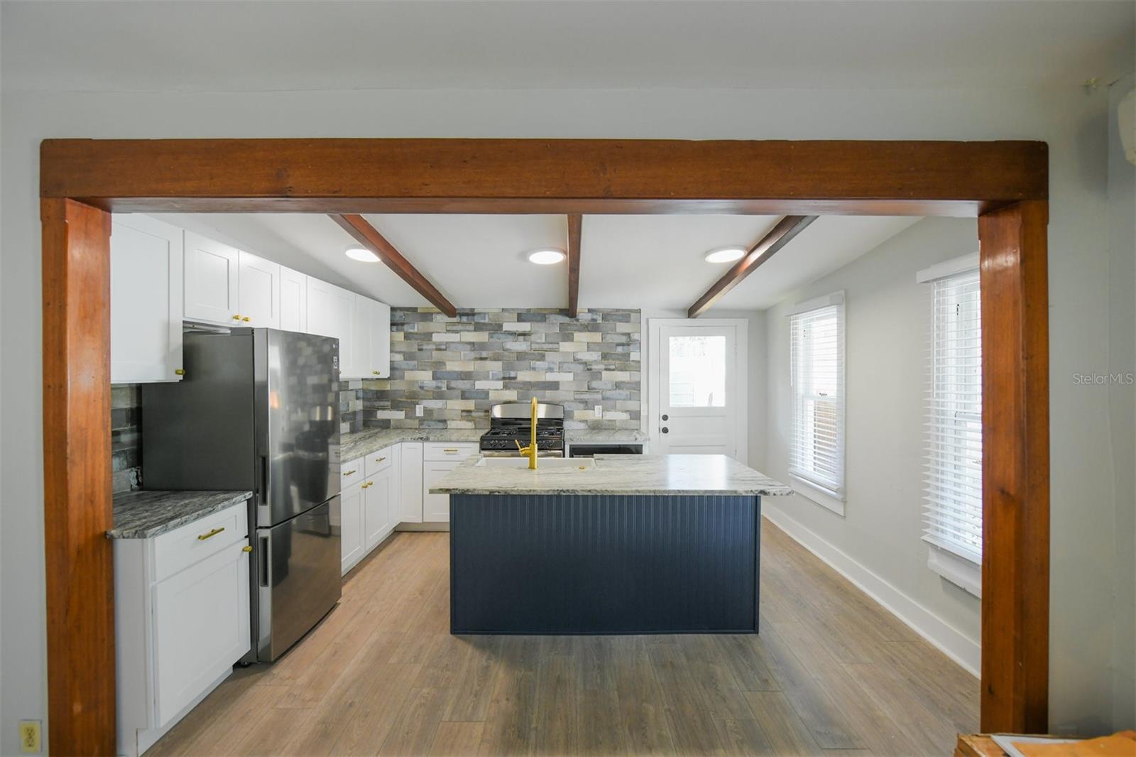 Image 12 of 26 For 1230 35th Street