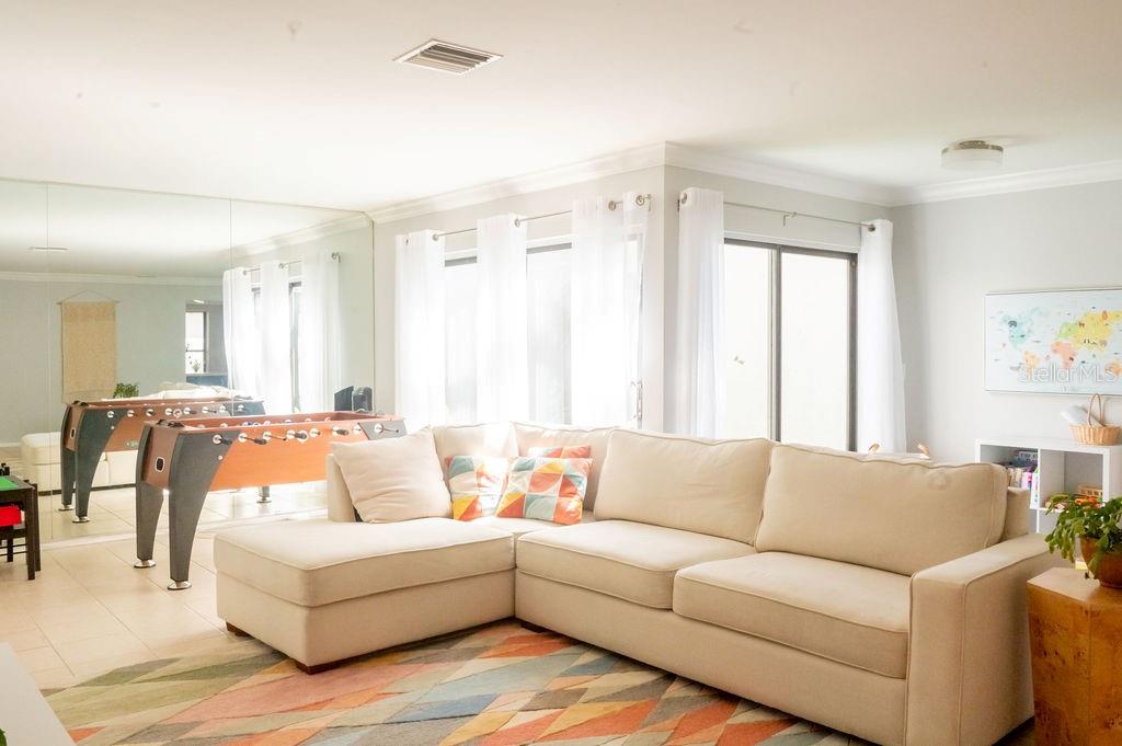 Image 11 of 45 For 3724 Glen Oaks Manor Drive