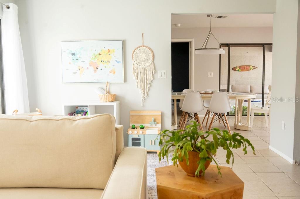 Image 14 of 45 For 3724 Glen Oaks Manor Drive