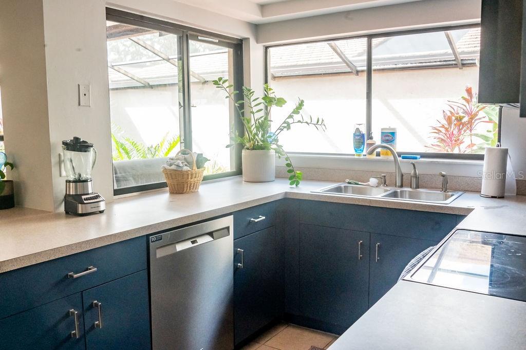 Image 23 of 45 For 3724 Glen Oaks Manor Drive