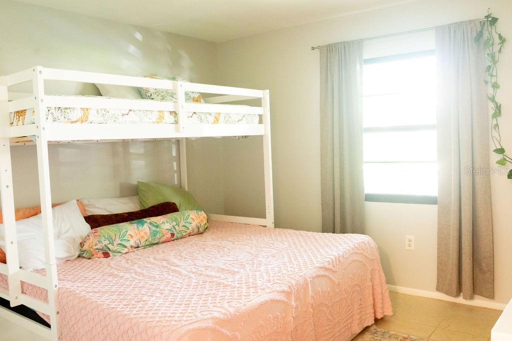 Image 33 of 45 For 3724 Glen Oaks Manor Drive