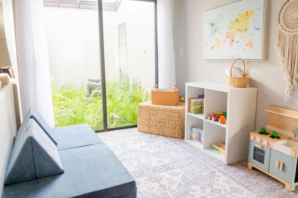 Image 9 of 45 For 3724 Glen Oaks Manor Drive