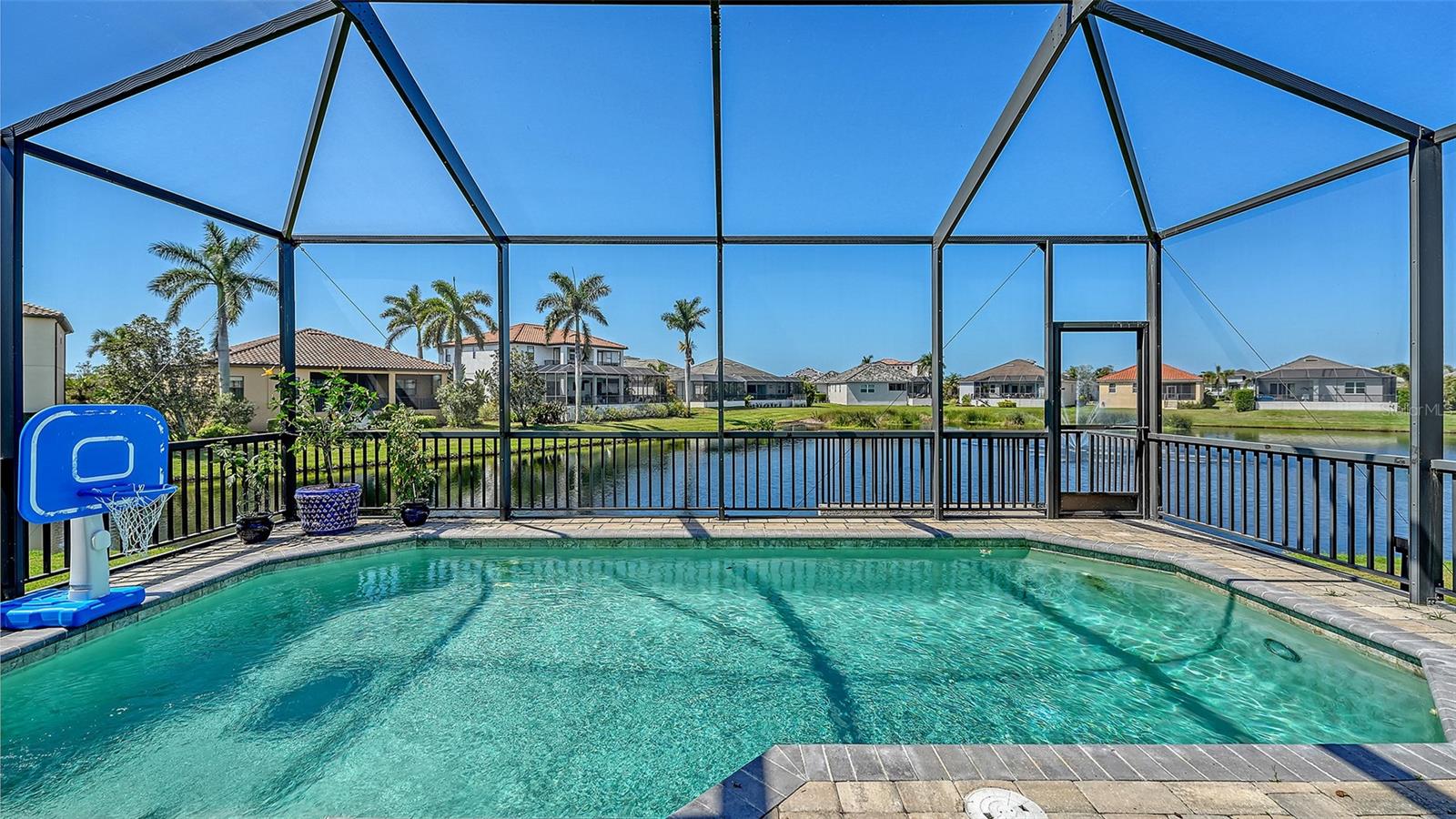 Image 53 of 100 For 6220 Signature Pointe Lane