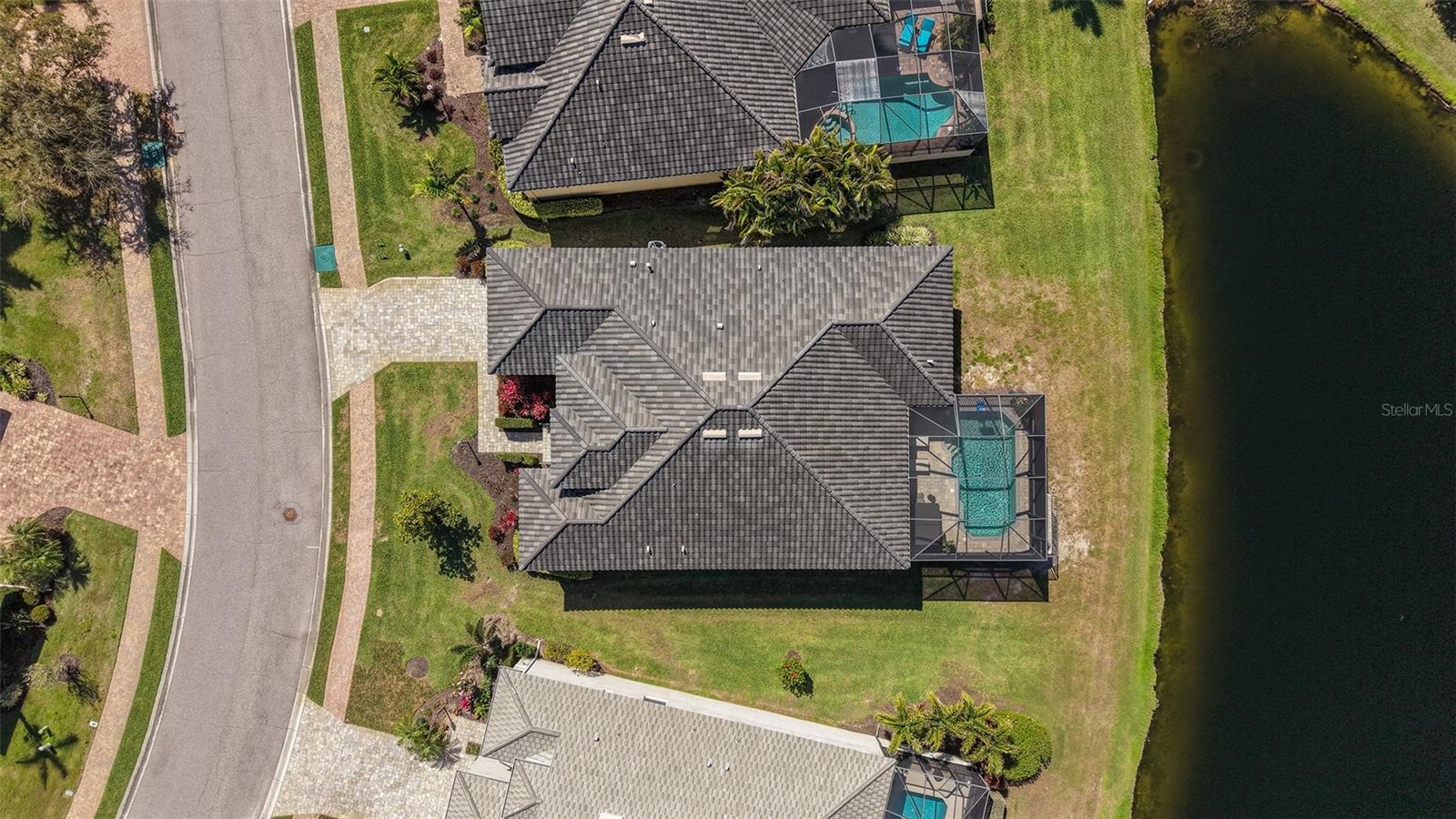 Image 65 of 100 For 6220 Signature Pointe Lane